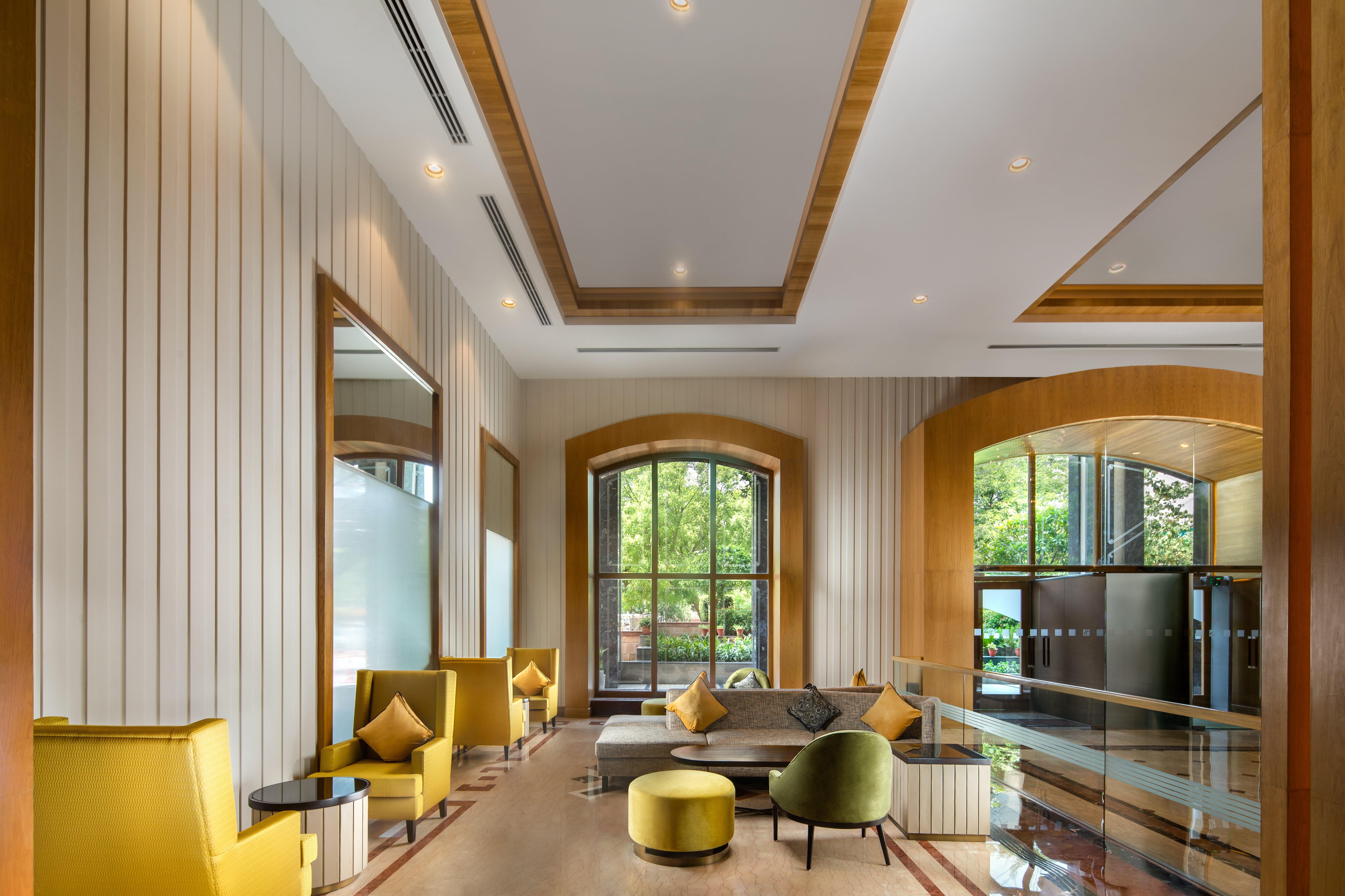 Holiday Inn Agra Mg Road An Ihg Hotel Exterior photo The lobby of the hotel