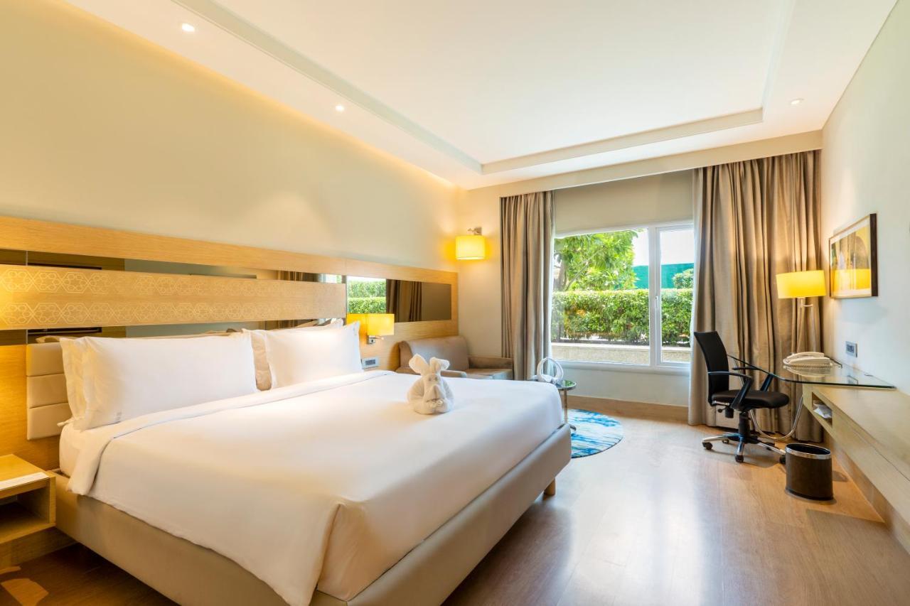 Holiday Inn Agra Mg Road An Ihg Hotel Exterior photo Deluxe Room